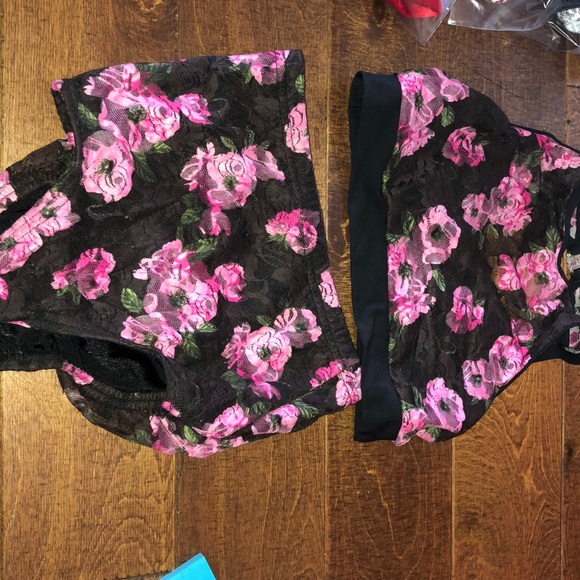 Two-Piece dance set - Picture 1 of 2